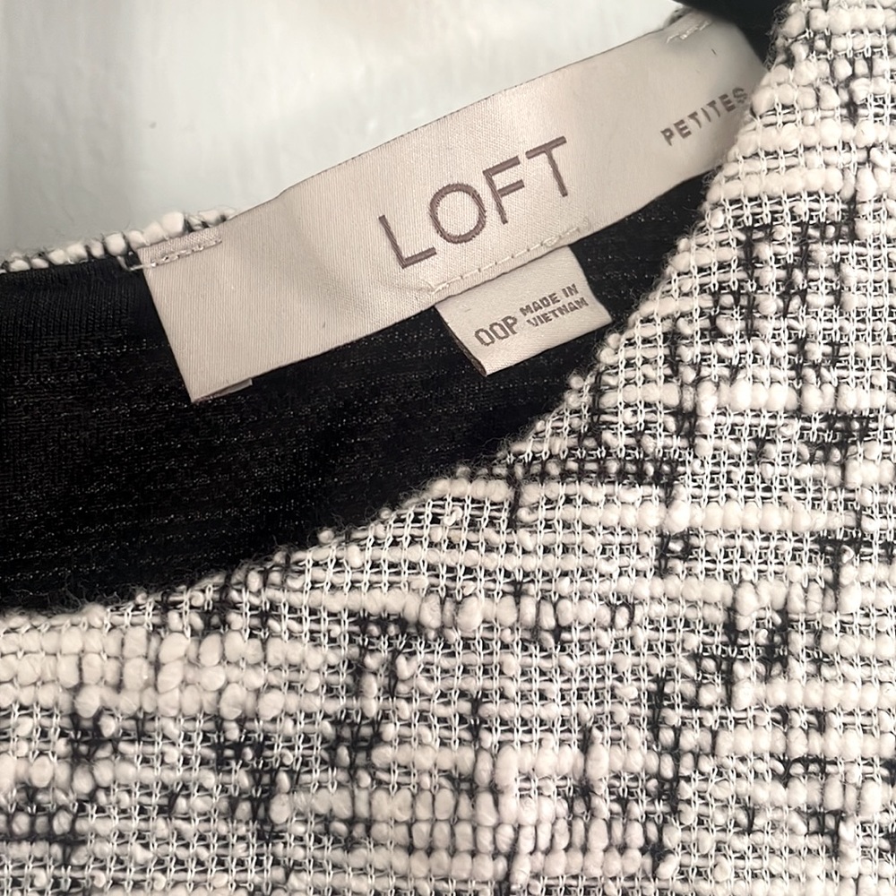 LOFT Boucle Sheath Dress - Picture 4 of 6